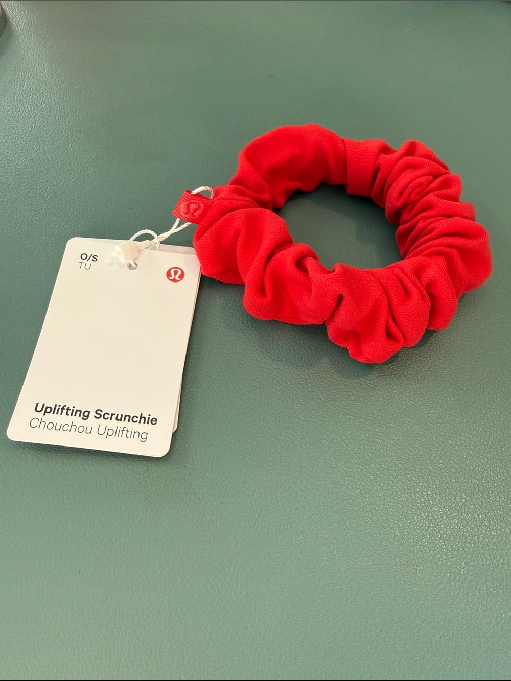 Lululemon Uplifting Scrunchie TRUE Red ❤️ NWT